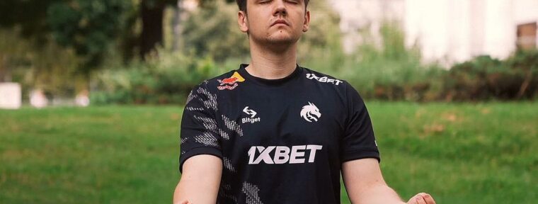 Yatoro считает 33 и Ace – самыми сильными оффлейнерами в Dota 2