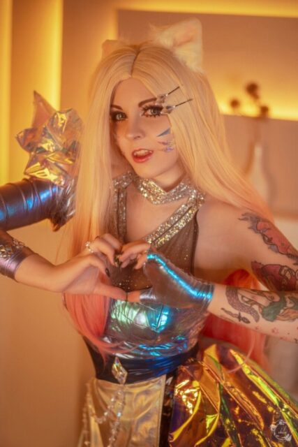 Косплей Ари от Bizarre Deer