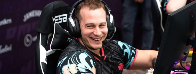 Lobanjica:"Скоро вы сможете сыграть в CS:GO!"