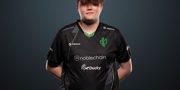 sL1m3 присоединяется к Sashi Esport