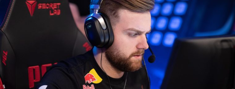 Обзор матча G2 и Team Falcons за выживание на турнире: кто сможет продолжить борьбу за трофей?