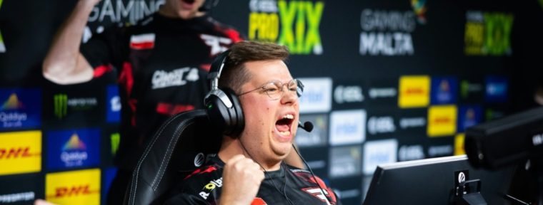 NAVI vs FaZe Clan | Virtus.pro vs TheMongolz: обзор матчей плей-офф ESL Pro League S19