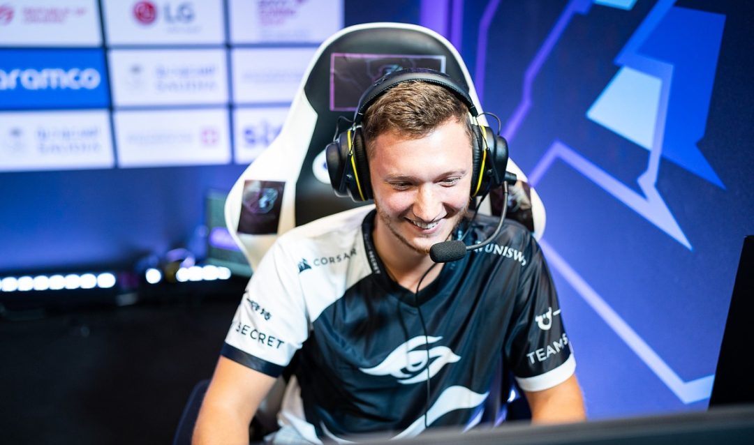 Resolut1on объяснил преимущества Sange and Yasha на Primal Beast