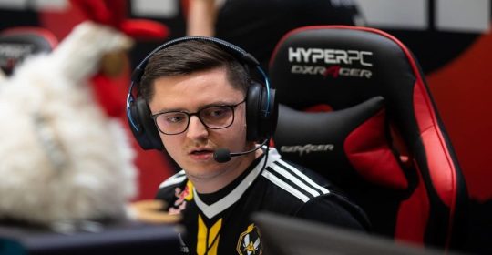 ApEX: «Мы недостаточно болели друг за друга»