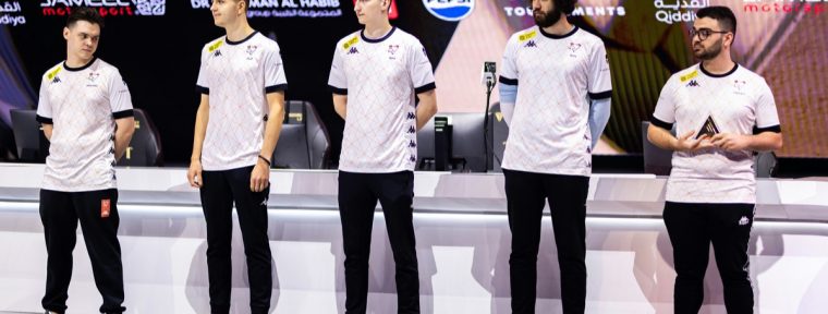 Virtus.pro проходят в полуфинал на Esports World Cup по CS2