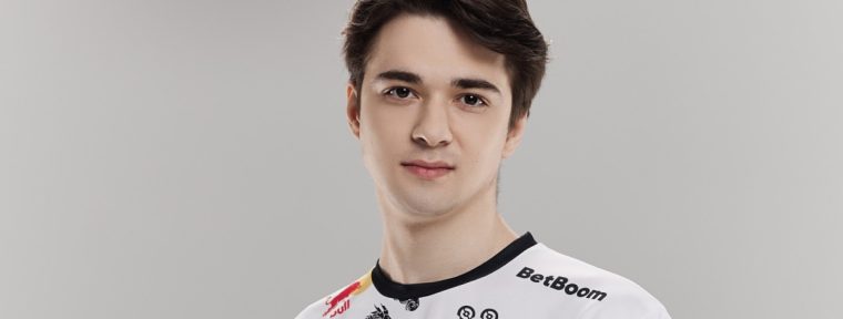 Koma` о Bristleback: «Я думаю, что это слабый герой на керри»