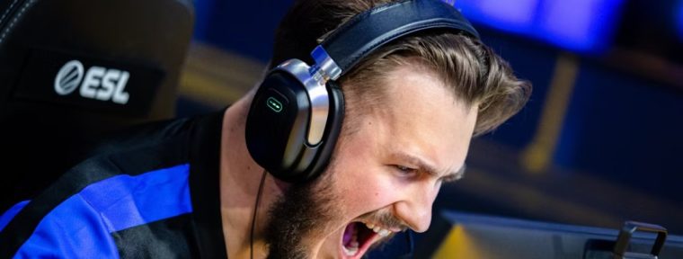 JL о тренере NAVI: «B1ad3 очень честен с собой и с нами»