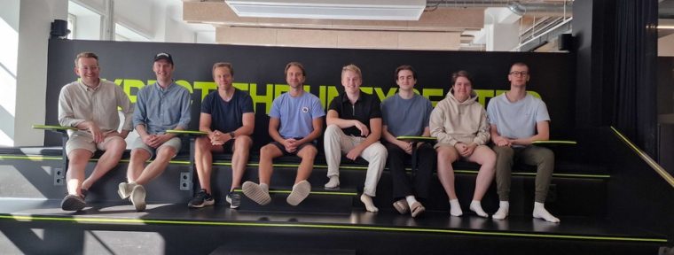 Johnny Speeds провели буткемп на базе NiP в Стокгольме