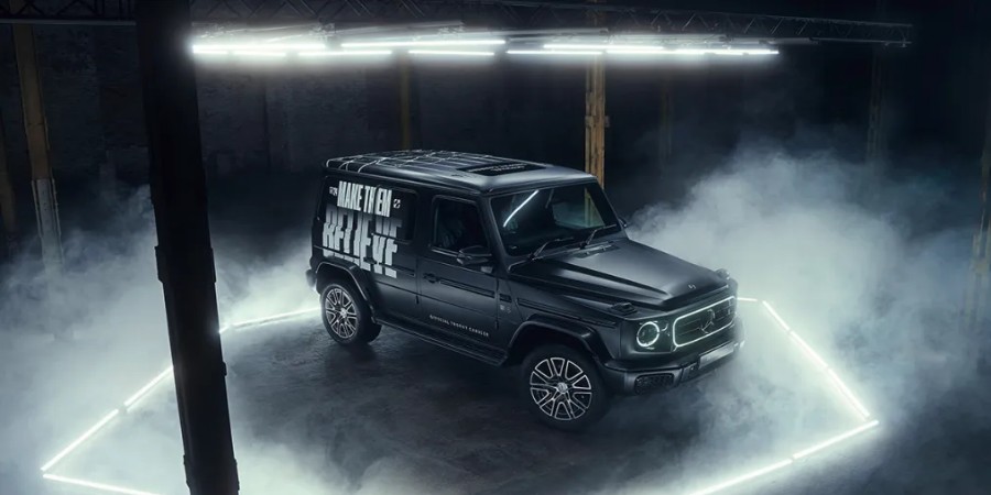Mercedes-Benz G-Class провезет кубок чемпионата по LoL по Европе