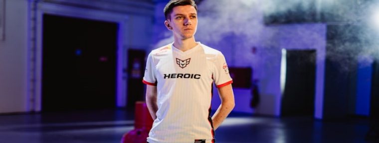 Kyxsan: «M0NESY определенно прогрессирует и возвращается к своей прежней форме»