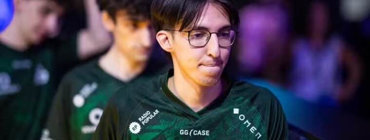 Arrozdoce покинул основной состав SAW, его место занял Ag1l