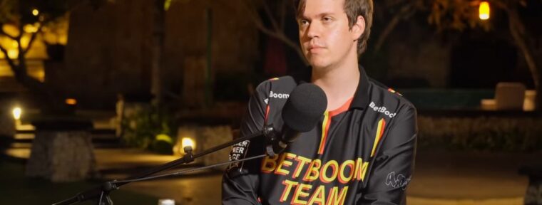 Cenra о Dota 2: «Четверка или мид самые скиллозависимые»