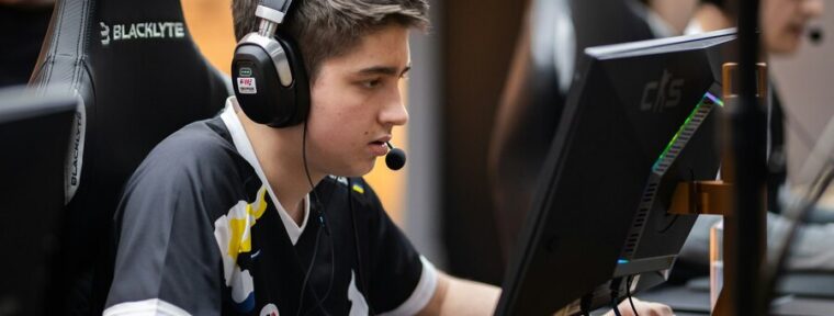 ZeRRoFIX официально покинул основной состав PASSION UA по CS2