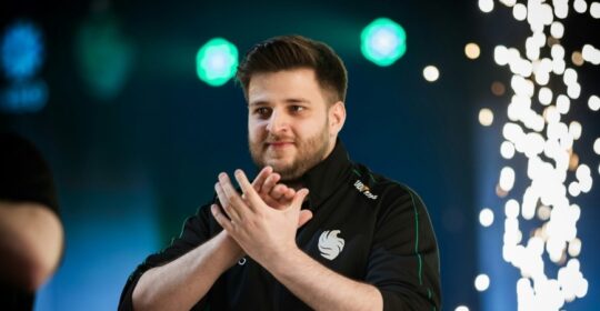 Degster покинул состав Team Falcons по CS2, а Roblox заявили о планах вернуть сервис в Россию. Самые важные новости за 17 декабря