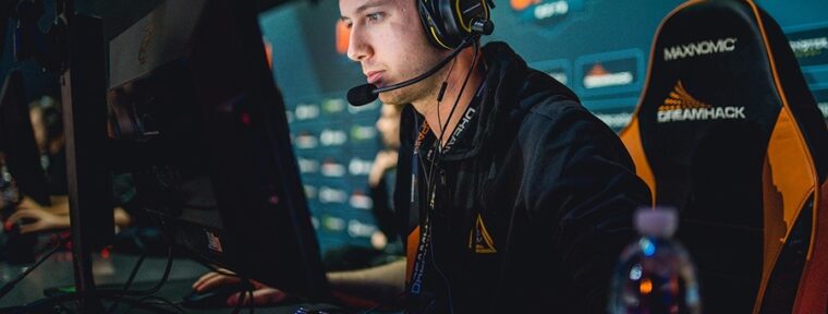 Maikelele рассказал, сколько зарабатывают профессиональные игроки в CS2