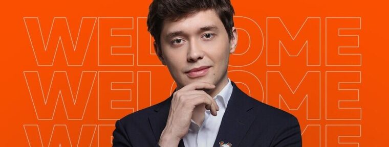 Virtus.pro подписали шахматиста Андрея Есипенко