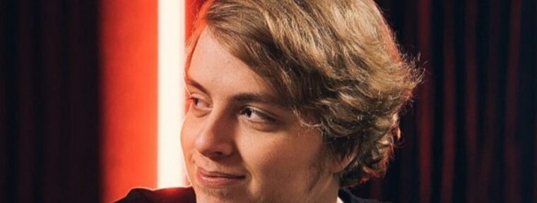 Solo выгорел от про-сцены, в файлах CS2 нашли намеки на следующие обновления, а Nightfall сменил имидж. Самые важные новости за 15 августа