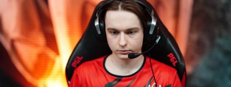 Smiling Knight после вылета с PGL Wallachia S5: «Соперники были сильные, но хотелось выиграть хотя бы карту»