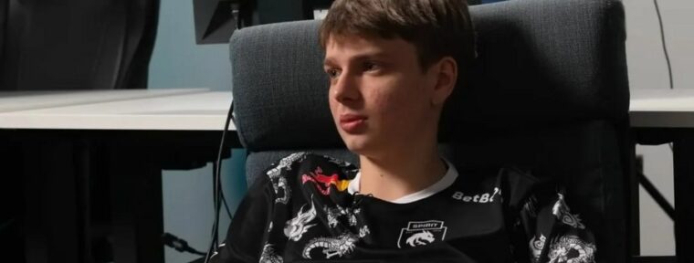 Kyousuke: «Я почти никогда не рейджил. Это не помогает»