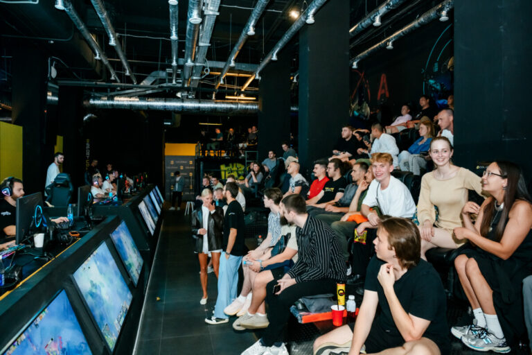 Атмосфера и участники BOSS BATTLE 2024