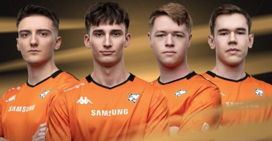 Virtus.pro стали серебряными призерами Rennsport R1 на EWC 2025