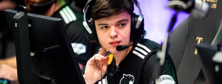 Molodoy назвал игрока, на которого равнялся в детстве