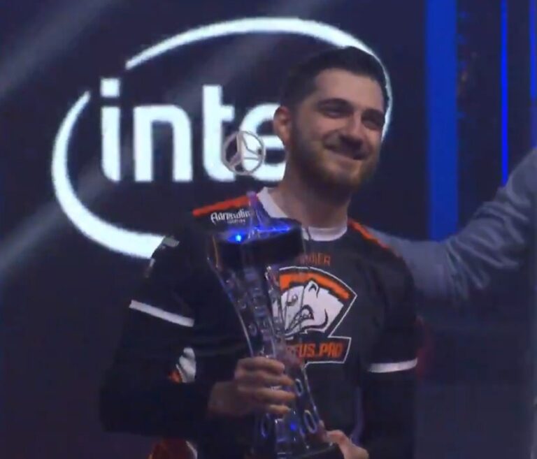 Владимир “RodjER” Никогосян