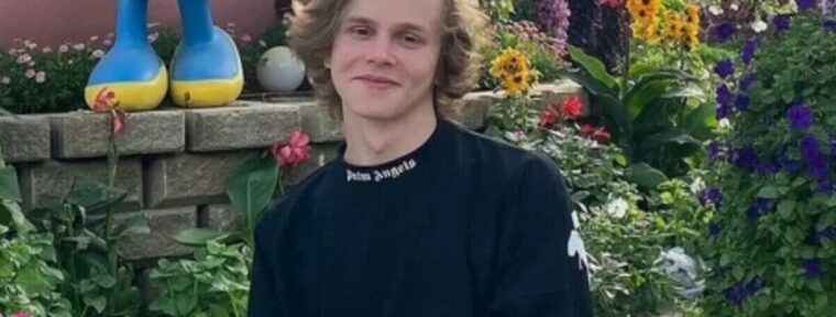 Новую прическу dyrachyo сравнили с лордом Фаркуадом из «Шрека»