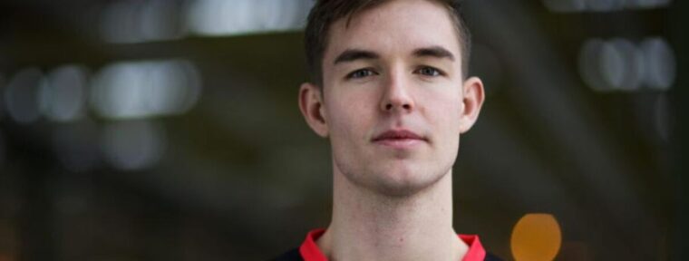 Device и Magisk покинули Astralis