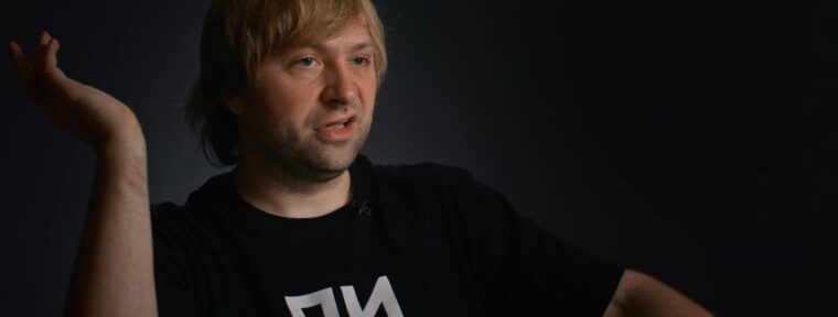 NS назвал нормальной критику игроков комментаторами во время матчей