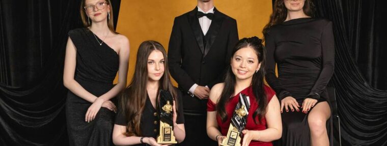 BIG EQUIPA стали «женской командой года» по версии HLTV Awards 2025